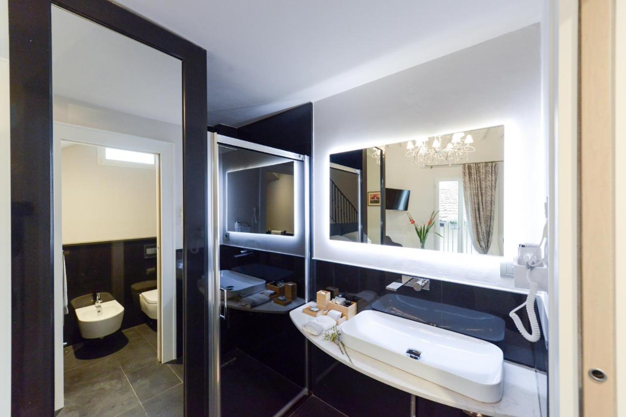 Duomo Suites フィレンツェ エクステリア 写真