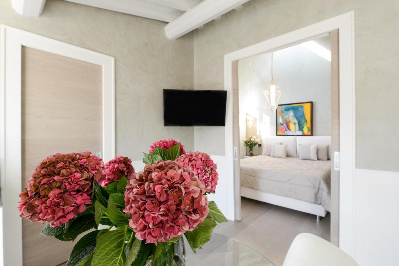 Duomo Suites フィレンツェ エクステリア 写真